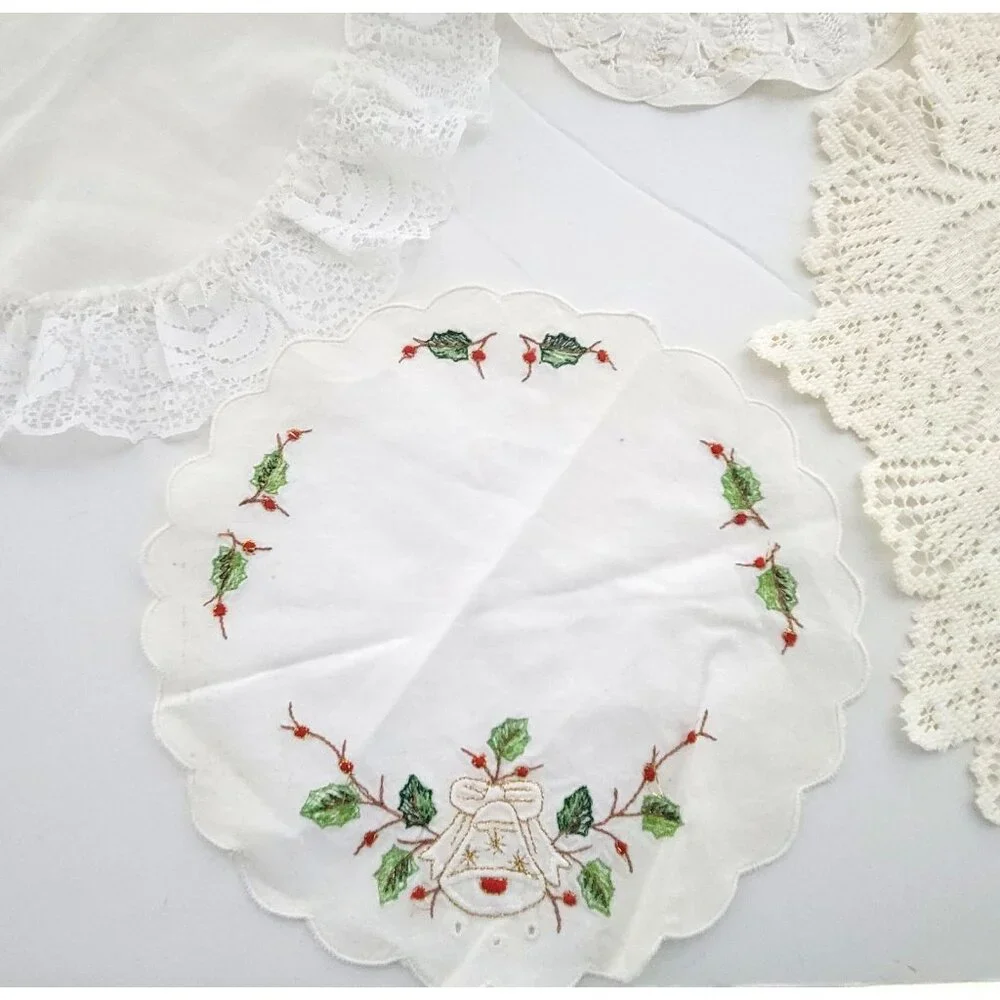 Vintage Doilies Lot of 4 Christmas Holiday Doilies 8.5